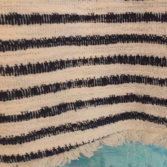Navy & Cream Striped Top Texture Cotton Fringe USA - Picture 7 of 8